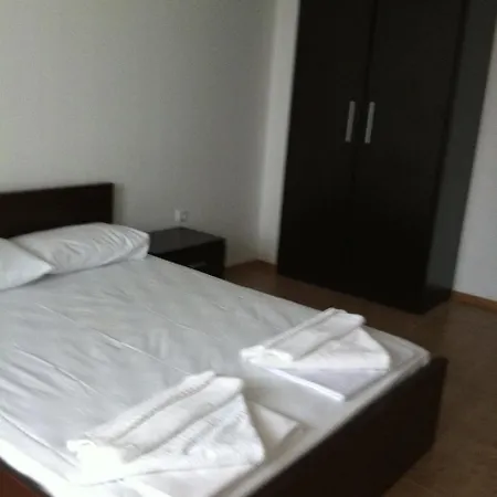 Slaveikov Apartament 80 アパート ブルガス